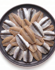 File butterfly de sardinella pe farfurie - SeriosFood