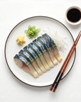 Shime saba sashimi cu ghimbir si ceapa verde