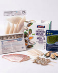 Seafood Grill SeriosFood - cutie fructe de mare premium la gratar: midii verzi Noua Zeelanda, tuburi calamar, frigarui creveti, file red snapper, salata wakame