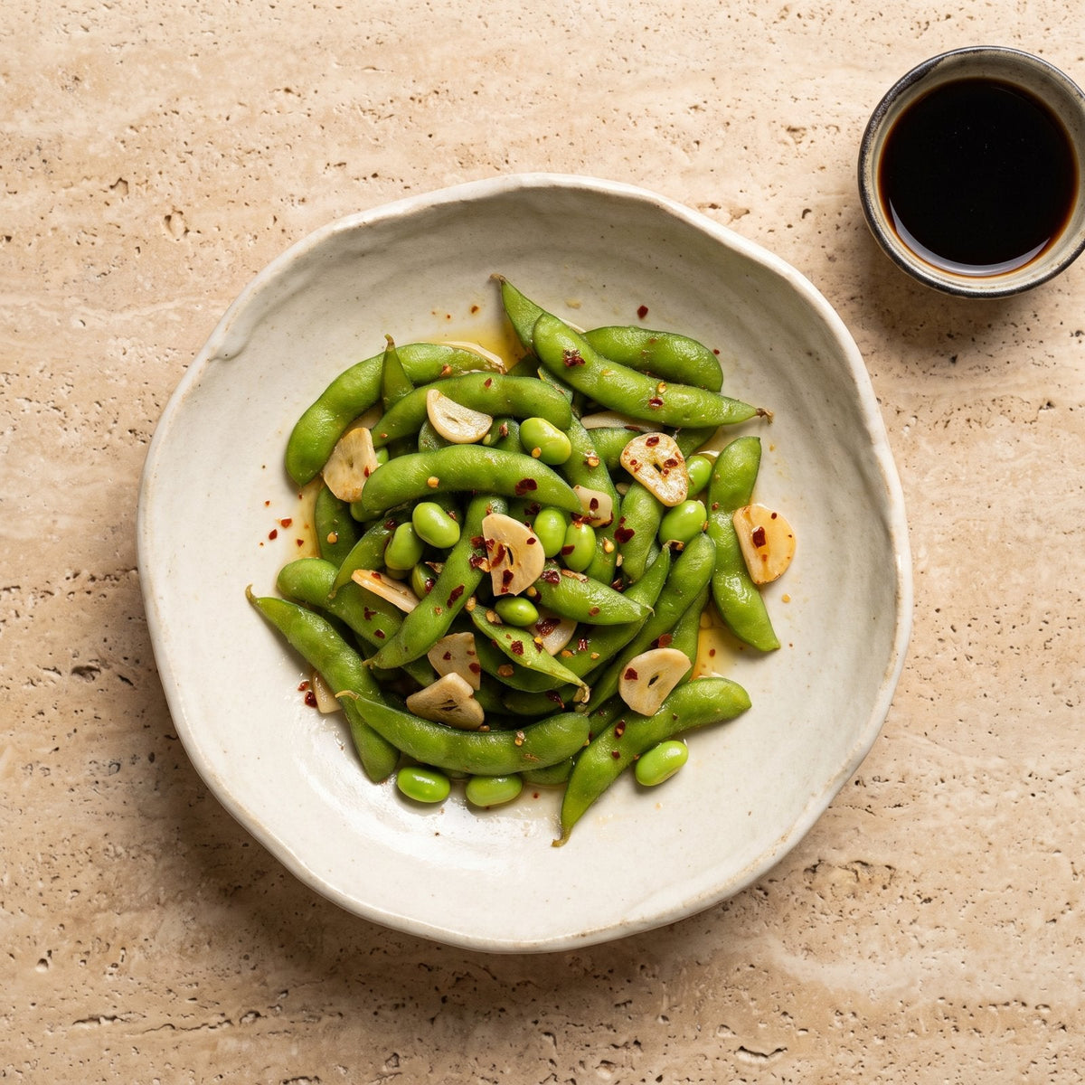 Rețetă Edamame cu usturoi și chili – SeriosFood