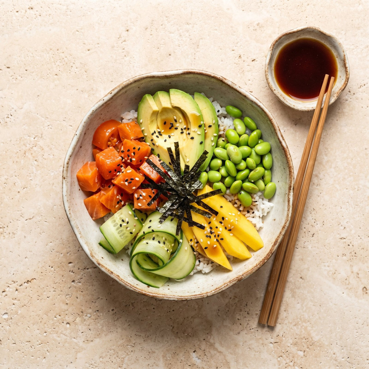 Rețetă Poke bowl cu somon vegan – SeriosFood