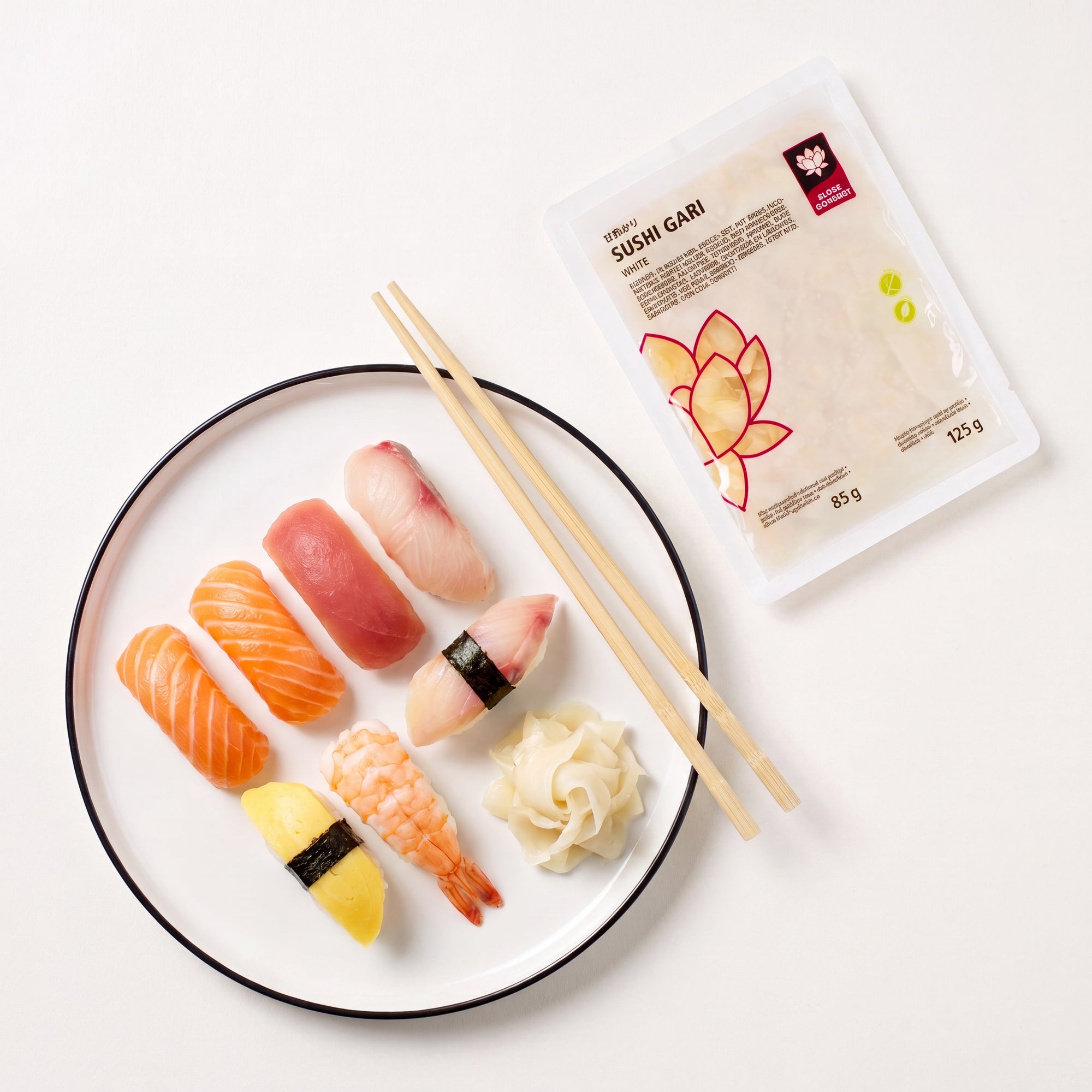 Ghimbir gari alb Sushi Gari White - nigiri asortat cu ghimbir murat si punga