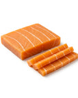 Somon vegan sashimi — slab plant-based cu felii groase